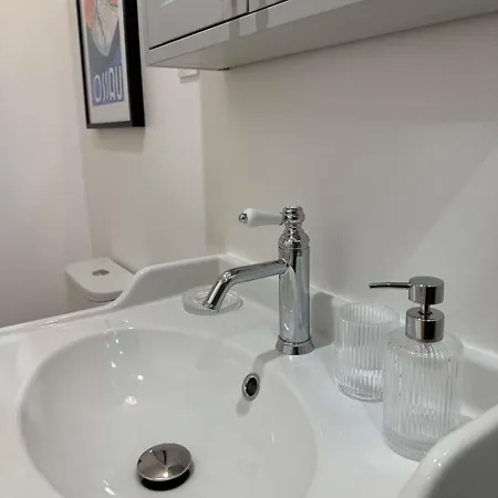 With Garden Apartment *